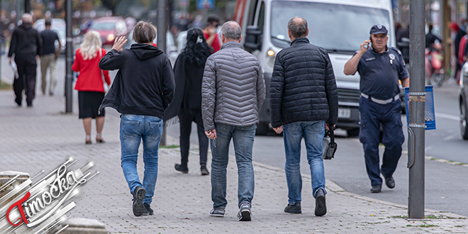 Град Зајечар – Људи шетају