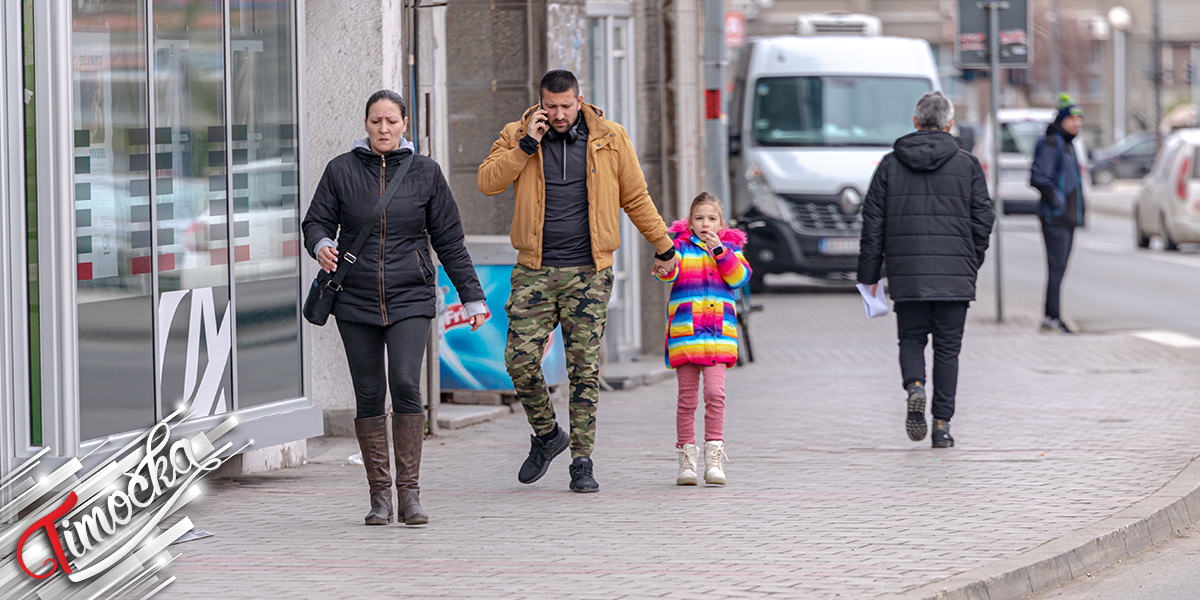 Град Зајечар – Људи шетају