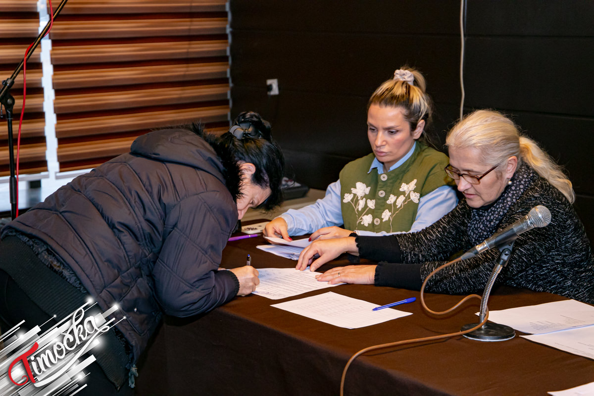 У Књажевцу додељене субвенције за пчеларе и воћаре